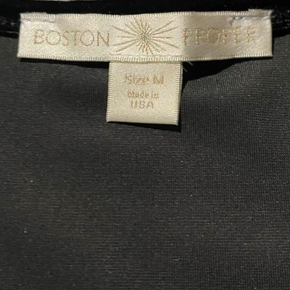 Boston Proper Velvet Cold-Shoulder Event Festive Holiday Black Top w Rouching - Picture 8 of 15